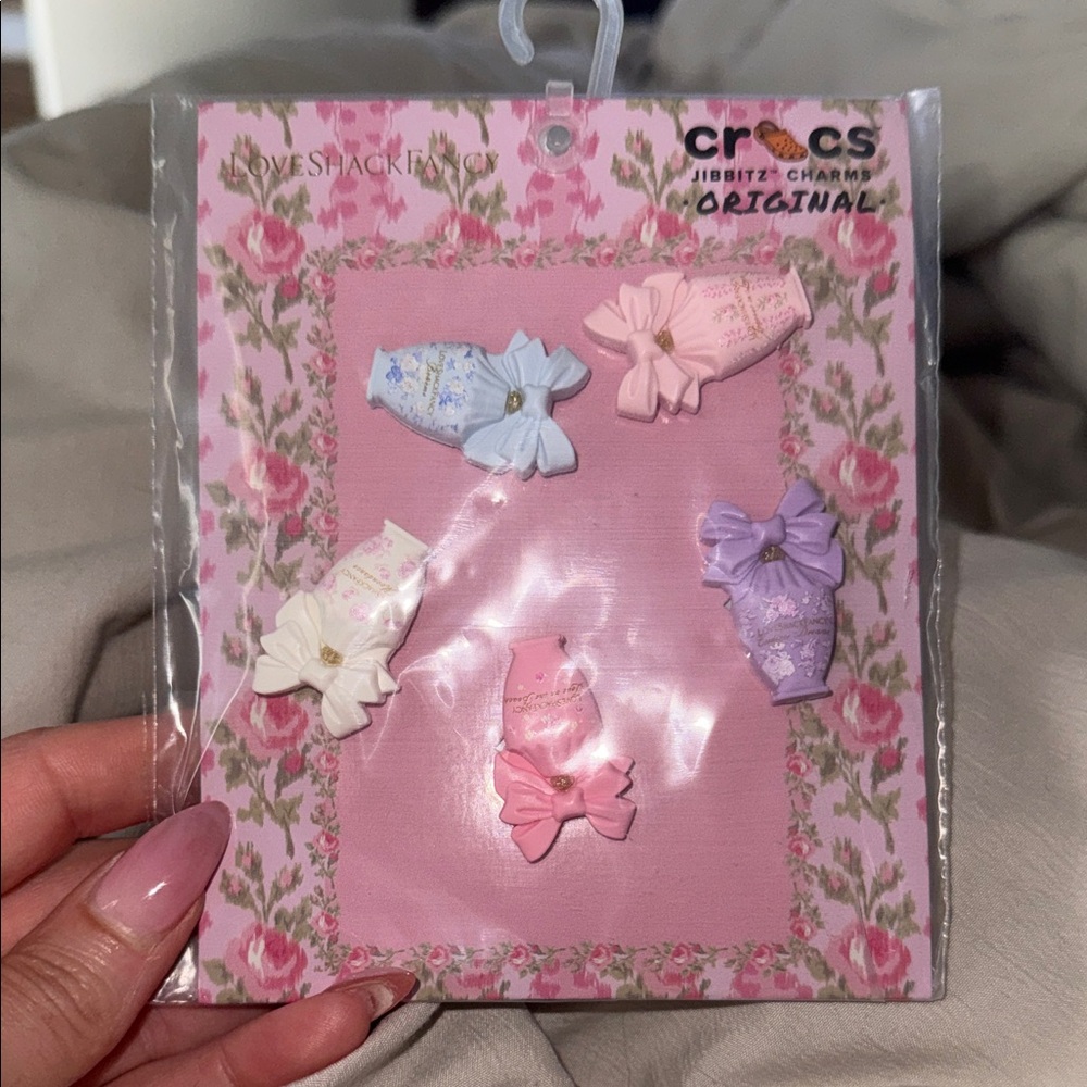 Loveshack fancy Crocs Jibbitz Charms Floral Bow Set in Pastel Colors